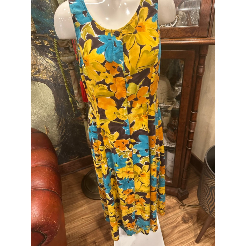 Vibrant Tropical Floral Maxi Dress | Summer Resort Style - Picture 4 of 8